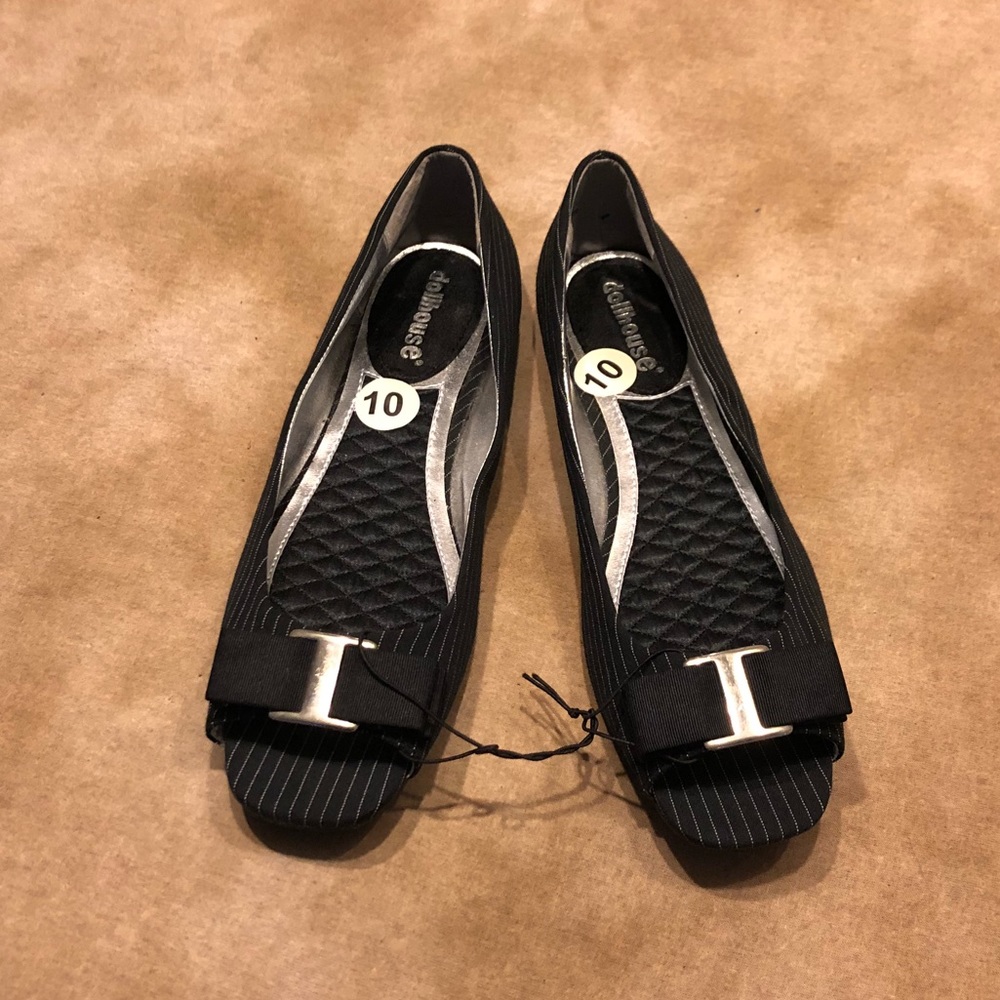 Black Peep Toe Flats by Dollhouse, Size 10